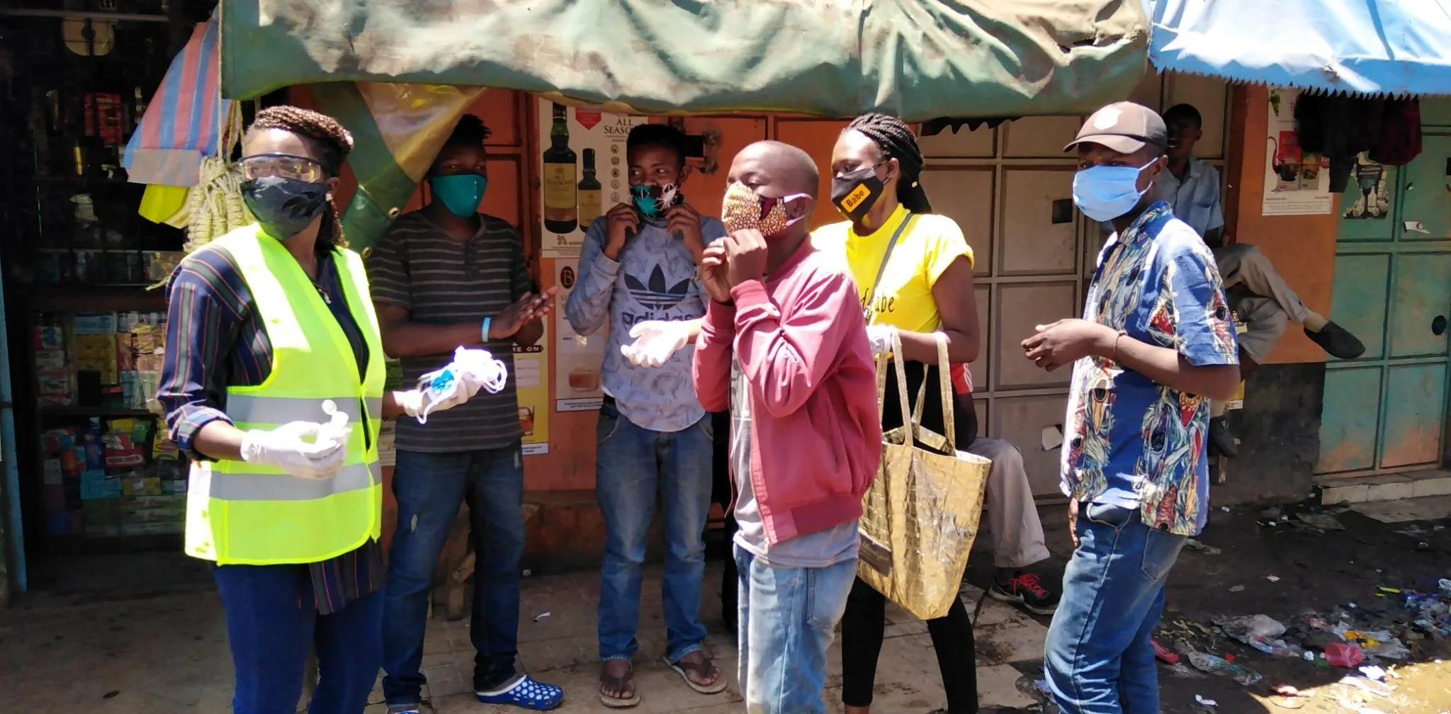 Fashion Players in Kenya Donated Free Face Masks to Residents Of Kasarani