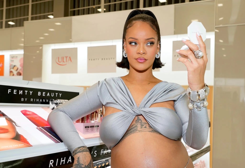 Fenty Africa: Rihanna Confirm Fenty Beauty and Fenty Skin is Finally Coming to Kenya, Nigeria, Ghana, South Africa, Namibia, Botswana, Zambia and Zimbabwe